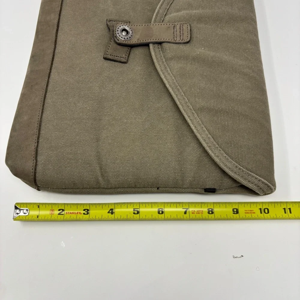 Timbuk2 Single‎ Speed Collection Canvas Laptop Sleeve Case Olive Green Corduroy